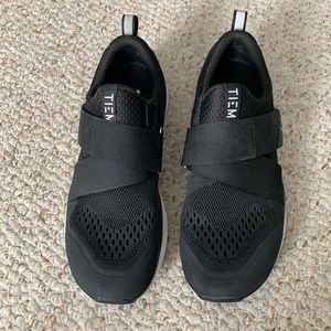 Tiem cycle shoes